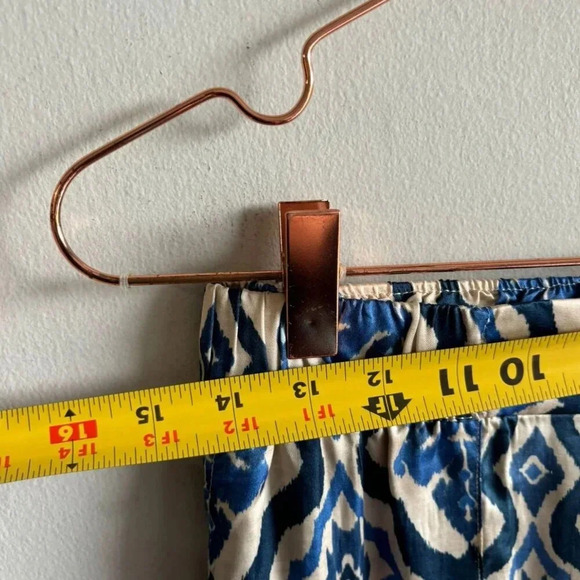 Zara Womens Bloggers Favorite Satin Printed Pants Blue Size Medium - Picture 2 of 13